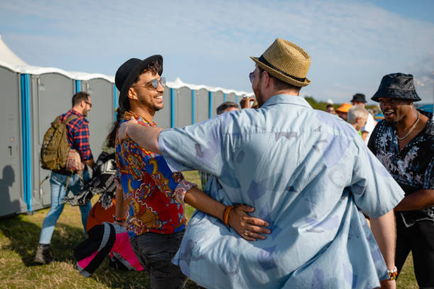 Best Porta potty rental near me  in Syracuse, IN